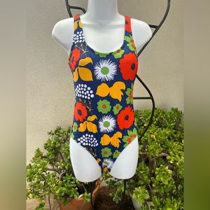 Marimekko for Target one piece swimsuit bold floral Sz Small